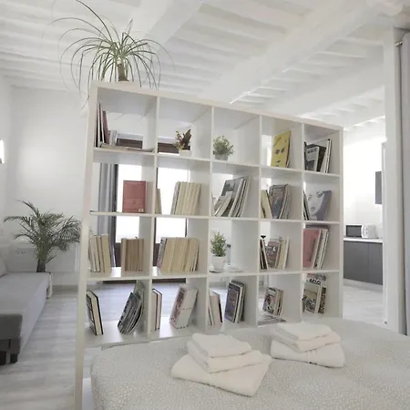 Alimenta Open Space Center Lägenhet Lucca